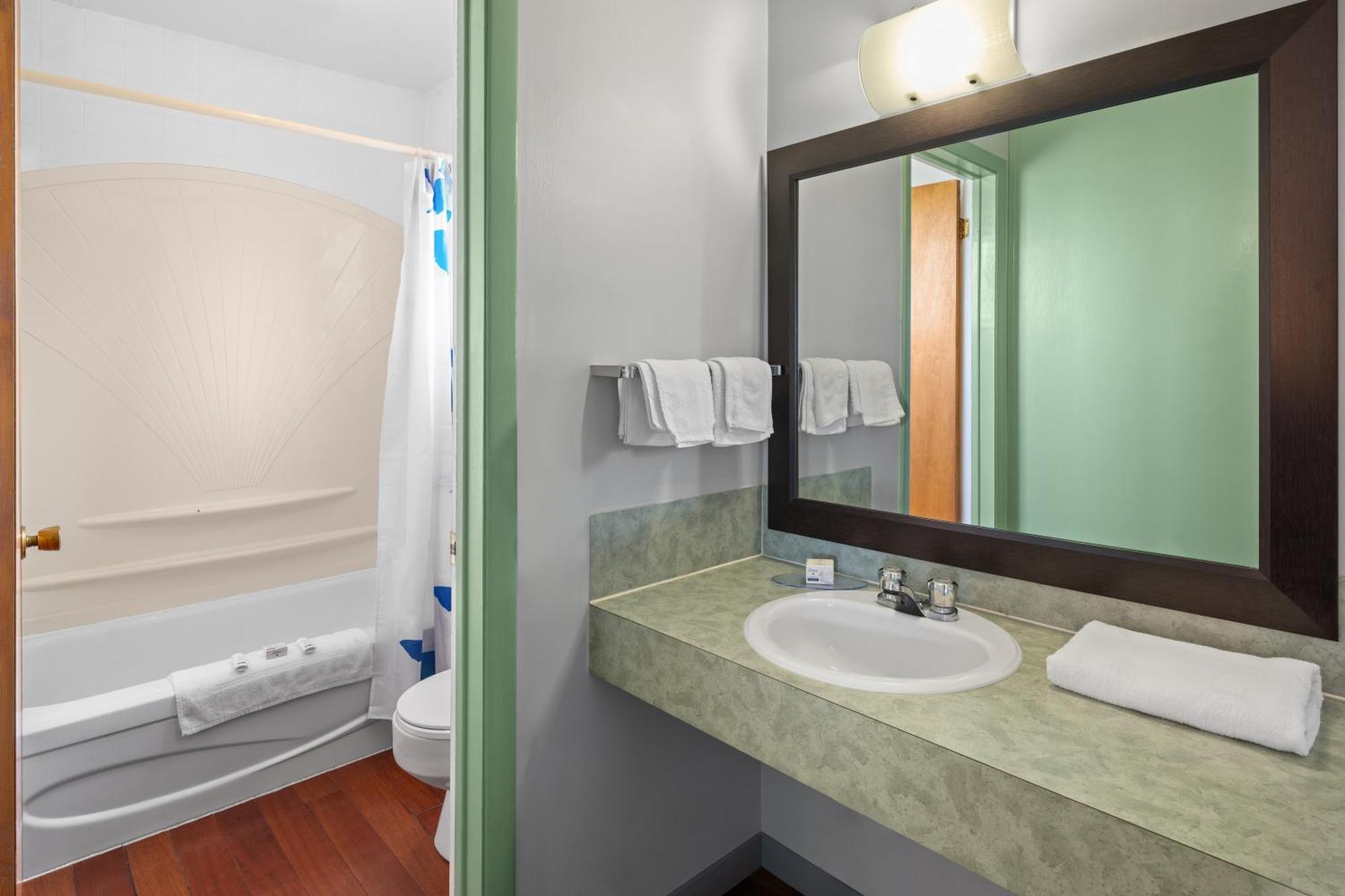 Travelodge By Wyndham Grand Falls Εξωτερικό φωτογραφία