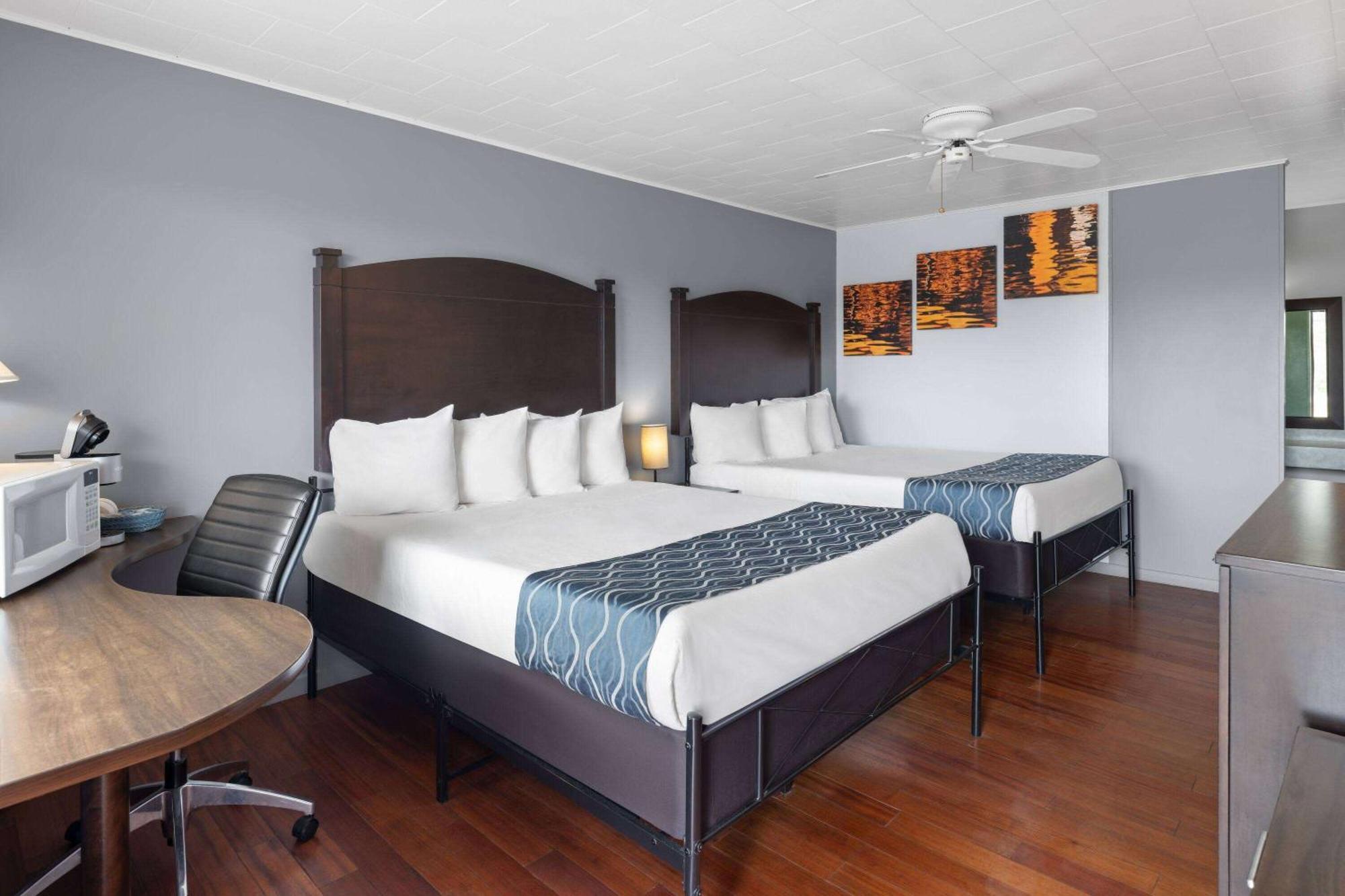 Travelodge By Wyndham Grand Falls Εξωτερικό φωτογραφία